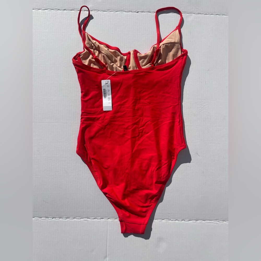 NWT J.CREW Underwire One-Piece Swimsuit Sz. 8 Red - Picture 2 of 7